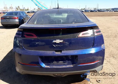 2013 Chevrolet Volt z USA, uszkodzony, nr VIN 1G1RC6E40DU125486